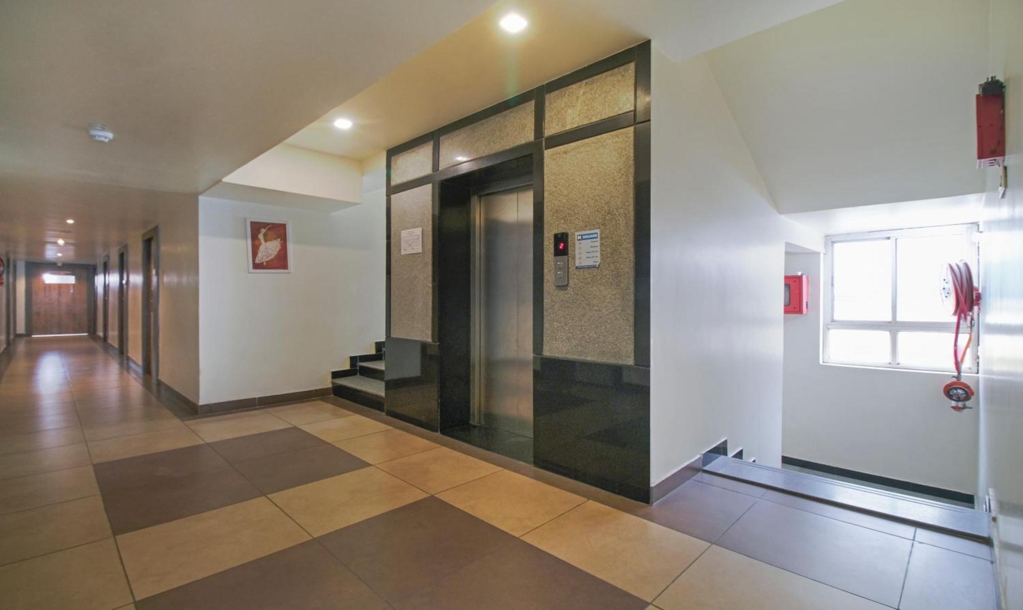 Itsy Hotels N Square วิเจยาวารา ภายนอก รูปภาพ